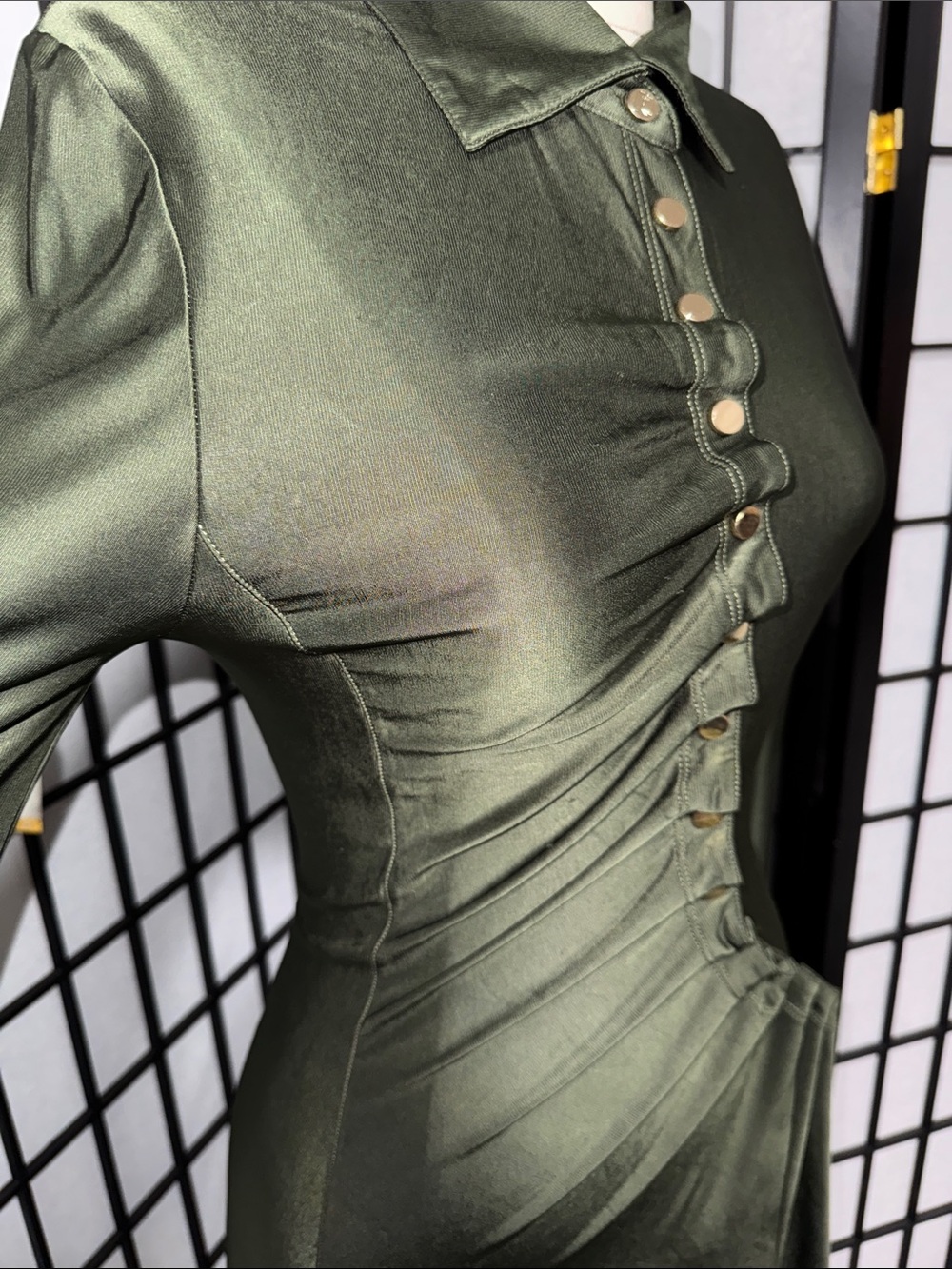 Rabanne Robe Asymmetrical Button Detail Dress – Olive Green – Size US 4 (FR 38) - Picture 13 of 17